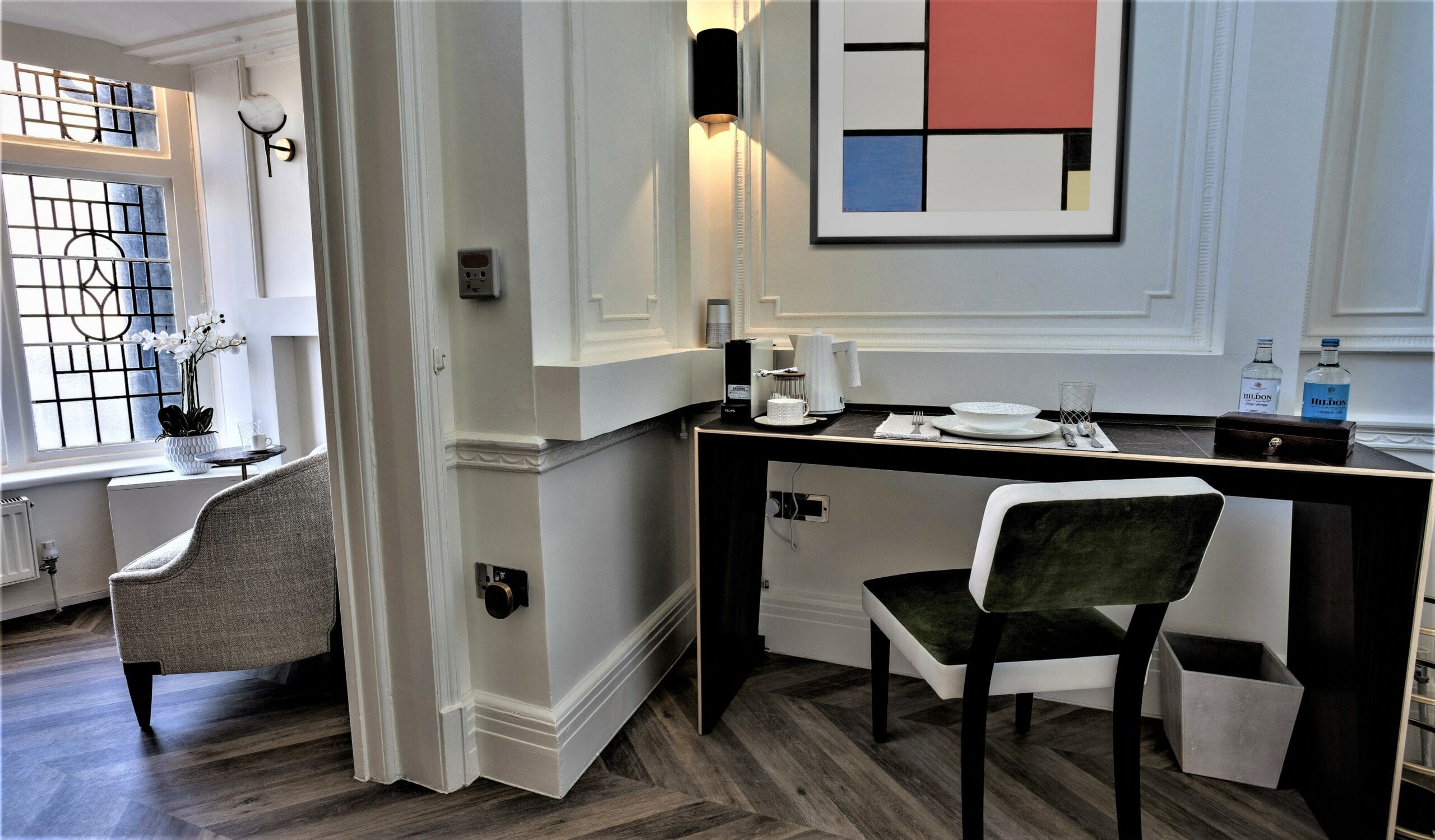 Suite B16 (retouched) health